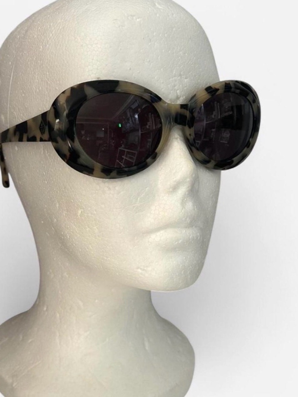 Tortoiseshell Oval Sunglasses - Women Accessories